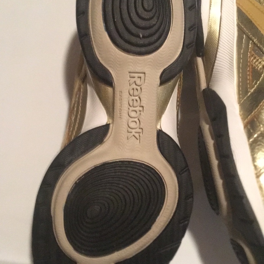 Shoes - Picture 4 of 4